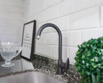 Imagen de Grifo cocina Pared ALLURE DECORE gris mate