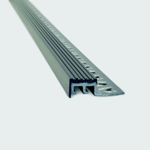 Imagen de Protector de escalón negro pvc 10x18mm x 2,5mt